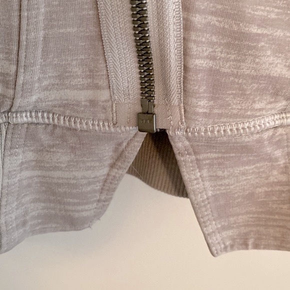 Lululemon Mula Bundle wrap Coat jacket  zip up size 6 grey - Picture 10 of 16